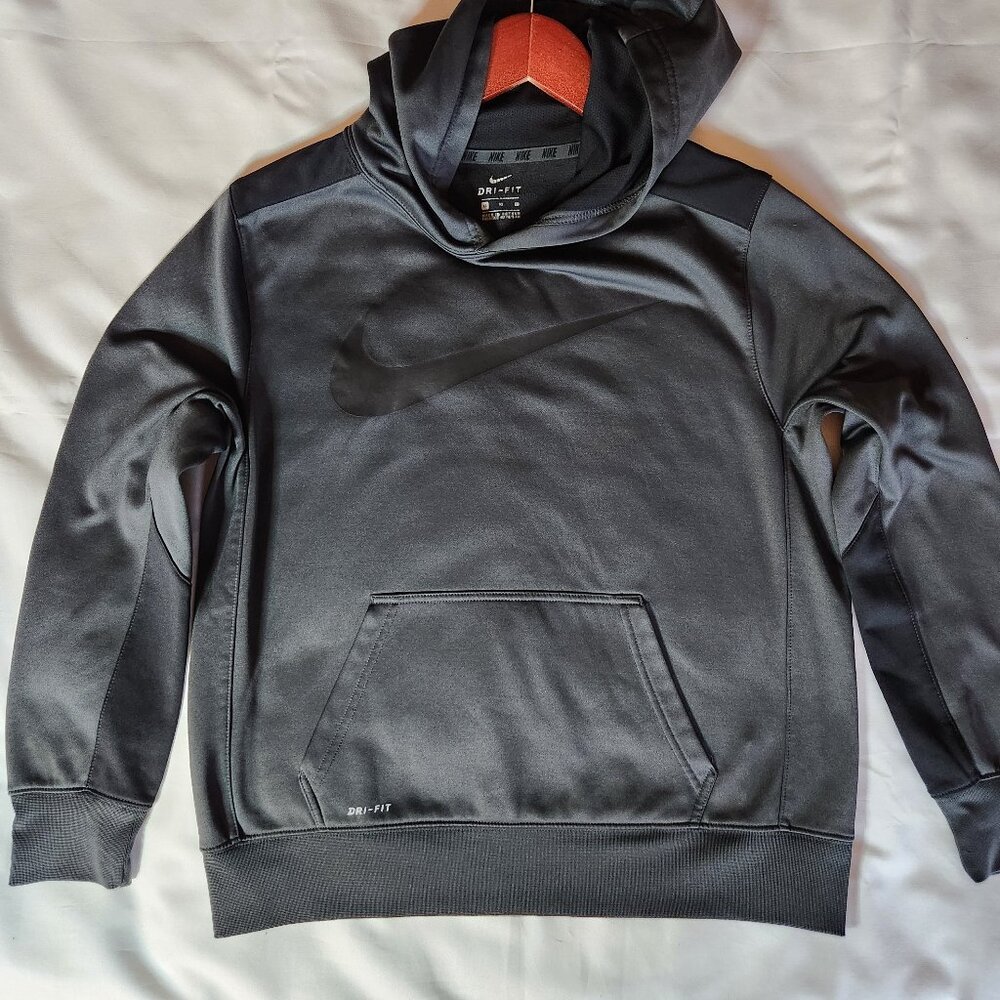 Nike Youth Activewear Pullover Hoodie Black Youth Xlarge
